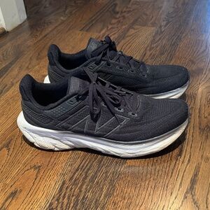 Women’s New Balance shoes